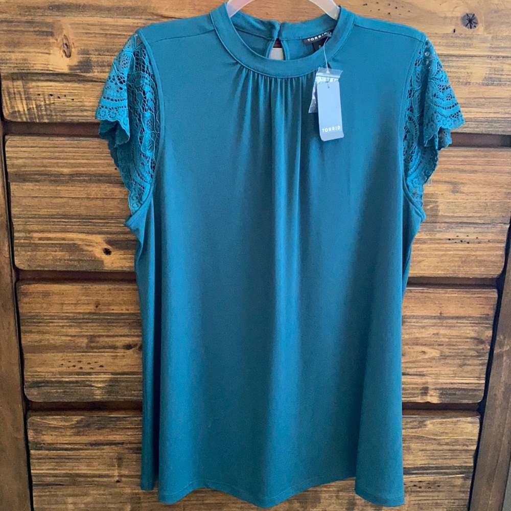 Torrid sleeveless top Size 1 Teal green NWT